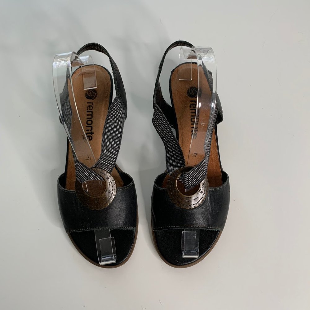 Remonte Medallion Stretch Strap Heeled Sandal - Picture 7 of 11